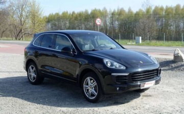 Porsche Cayenne II SUV Facelifting 3.6 300KM 2017 Porsche Cayenne 3.6 V6 300KM LIFT 4x4 Automat Bogate wyposazenie Stan BDB, zdjęcie 2