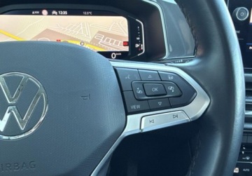 Volkswagen T-Roc I SUV Facelifting 1.5 TSI ACT 150KM 2023 Volkswagen T-Roc 1.5 Benzyna 150KM, zdjęcie 13