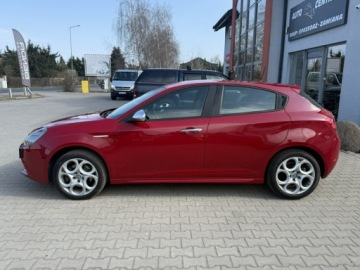Alfa Romeo Giulietta Nuova II Hatchback 5d Facelifting 2016 2.0 JTDM-2 150KM 2017 Alfa Romeo Giulietta Tylko 145000km*Zarejestrowany, zdjęcie 9