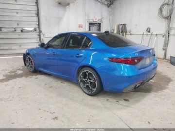 Alfa Romeo Giulia II Sedan Facelifting 2.0 Turbo 280KM 2022 Alfa Romeo Giulia 2022 r., 2,0L VELOCE AWD 2.0 Benzyna 280KM, zdjęcie 3