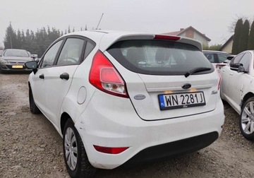 Ford Fiesta VII Hatchback 3d Facelifting 1.5 TDCi 75KM 2016 Ford Fiesta 2016r, 1.5 TDCI. Lekko uszkodzony prawy przod. Jezdzi 1.5, zdjęcie 3