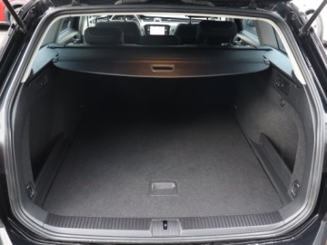 Volkswagen Passat B8 Variant Facelifting 2.0 TDI SCR 150KM 2022 VW Passat 2.0 TDI, Salon Polska, 1. Właściciel, zdjęcie 13