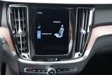 Volvo V60 II  Kombi Plug-in 2.0 T6 Plug-In Hybrid 341KM 2021 Volvo V60 T6 341ps AWD Inscription 360 Hak Harman Pamięć Ogrz.Szyba+Kierown, zdjęcie 28