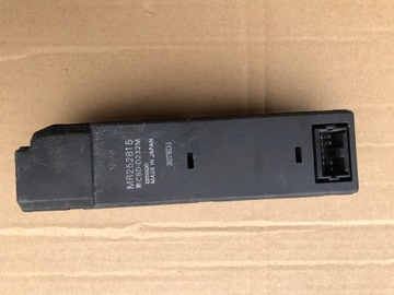 MITSUBISHI GALANT PANEL SKEL PŘEPÍNAČ LEVÝ 96-0