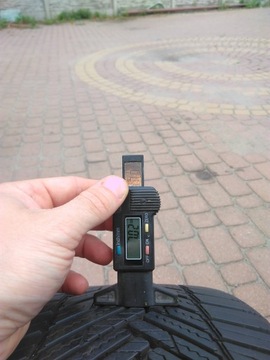 2x opony Hankook Kinergy 4S2 225/45 R18 7mm DEMO!!!