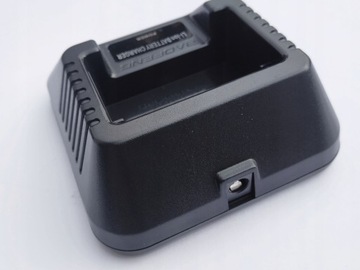 НАСТОЛЬНОЕ ЗАРЯДНОЕ УСТРОЙСТВО ДЛЯ БЛОКА ПИТАНИЯ BAOFENG UV5R