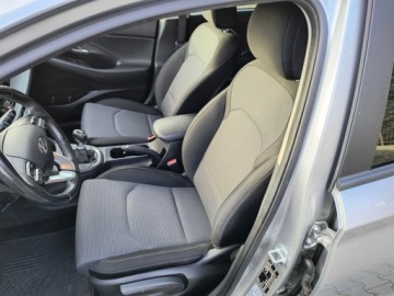 Hyundai i30 III Wagon Facelifting 1.0 T-GDI 120KM 2022 Hyundai i30 SalonPL serwis ASO 1.0T-GDI 120KM bezwypadkowy pakiety kamera, zdjęcie 8