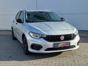 Fiat Tipo II Hatchback 1.4 95KM 2019 Fiat Tipo 1.4i, 95KM, Klimatyzacja, Telefon, zdjęcie 3