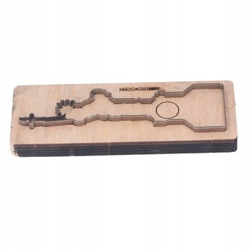 Кожаный штамп культовой формы статуи