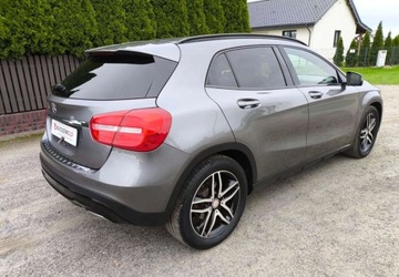 Mercedes GLA I Off-roader 2.1 200 CDI 136KM 2016 Mercedes-Benz GLA Mercedes-Benz GLA 200 (CDI) d 7G-DCT 2.1 Diesel 136KM, zdjęcie 2