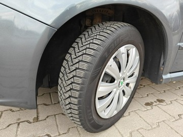 Skoda Fabia I Sedan 1.2 i 64KM 2005 Škoda Fabia Skoda Fabia, zdjęcie 8