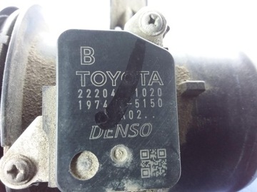 COROLLA E15 1.6 VVTI VÁHA VZDUCHU 22204-31020