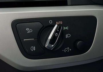 Audi A4 B9 Avant 2.0 TFSI ultra 190KM 2016 Audi A4 Avant 2.0 TFSI 190KM kombi gwarancja BEZWYPADKOWA 2.0, zdjęcie 30