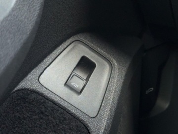 Volkswagen Tiguan II SUV Facelifting 2.0 TSI 190KM 2022 Volkswagen Tiguan 2.0 TSI 190 KM 4Mot. R-Line DSG, fv23, Gwarancja, Serwis, zdjęcie 29