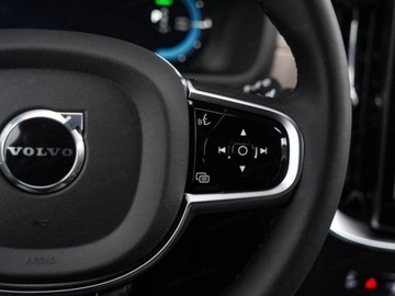 Volvo XC90 II 2025 VOLVO XC90 B5 AWD Ultra Bright 7os Suv 2.0 (264KM) 2025, zdjęcie 8