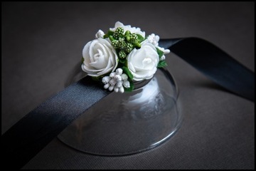 Корсары вручают корсарские котильоны на выпускной бал