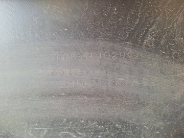 TOYOTA BZ4X DOPLNĚNÍ NÁRAZNÍKU ZADNÍ 52159-42260 ORIGINÁLNÍ
