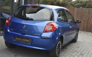 Renault Clio III Hatchback 5d 1.6 i 16V 88KM 2005 Renault Clio Renault Clio 1.6 16V Exception 1.6 BenzynaLPG 88KM, zdjęcie 4