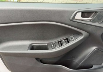 Hyundai i20 II Hatchback 5d Facelifting 1.0 T-GDi 100KM 2020 Hyundai i20 1.0T 100KM KLIMA Tempomat As. Pasa Bezwypadkowy Super stan, zdjęcie 26