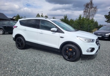 Ford Kuga II SUV Facelifting 1.5 EcoBoost 150KM 2017 Ford Kuga 1,5 150 KM Tytanium Navi PDC Kamera Pano Stan Niemiec 1.5, zdjęcie 35