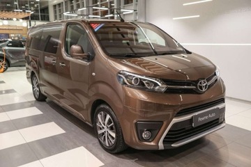 Toyota 2021 Toyota Proace Verso Verso 2.0 D4-D Long VIP Aut. 2.0 Diesel 177KM, zdjęcie 2