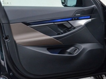 BMW Seria 5 G90-91 Sedan 2.0 20d 197KM 2025 BMW Seria 5 BMW 520d xDrive Limuzyna 2.0 Hybryda 197KM, zdjęcie 17