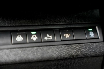 Peugeot 3008 II Crossover Facelifting  1.5 BlueHDi 130KM 2022 Peugeot 3008 GT full led skóra masaze ACC kamera, zdjęcie 19