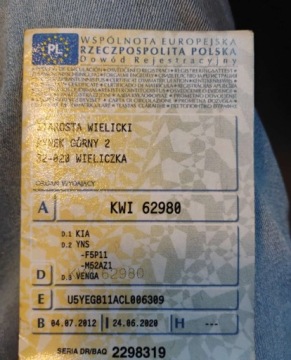 Kia Venga Mikrovan 1.4 DOHC CVVT 90KM 2011 Kia Venga 2011r, 1.4 Benzyna. Lekko uszkodzony lewy tyl. Jezdzi 1.4 90KM, zdjęcie 24