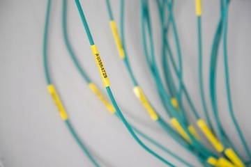 Принтер этикеток Brother P-touch E110 + лента TZE231 в комплекте.