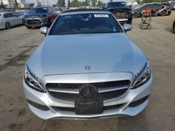 Mercedes Klasa C W205 2017 Mercedes-Benz Klasa C 300 2017 2.0 Benzyna 241KM, zdjęcie 5