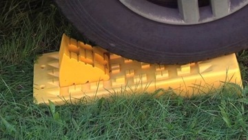 Выравнивающая подставка для кемперных колес Magnum FIAMMA