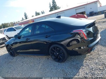 Cadillac 2022 Cadillac CT4 Sport 2022 2.0l 2.0 Benzyna 235KM, zdjęcie 2