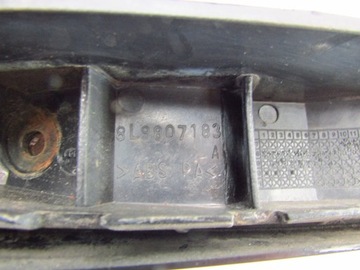 AUDI A3 S3 8L VÝZTUHA NÁRAZNÍKU LEVÝ PŘEDNÍ 99-03R 8L9807183A