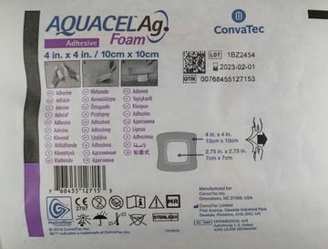 AQUACEL Ag Foam 10x10cm 1szt PIANKOWY przylepny