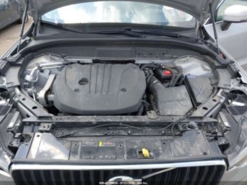 Volvo XC60 II 2023 Volvo XC 60 2023r., 4x4, 2.0L 2.0 Hybryda 247KM, zdjęcie 11