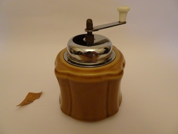 Młynek do kawy ceramiczny, PRL, Vintage, retro