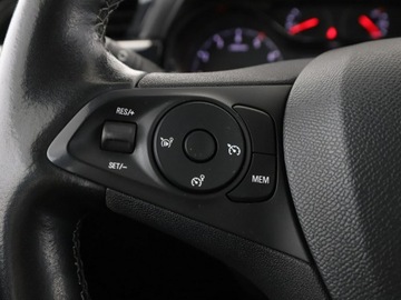 Opel Corsa F Hatchback 5d 1.2 75KM 2022 Opel Corsa Navi Czujniki parkowania Klimatyzacja, zdjęcie 31