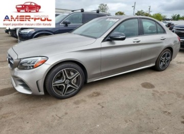 Mercedes Klasa C W205 2019 Mercedes-Benz Klasa C 300 4Matic 2019 2.0L 2.0 Benzyna 255KM