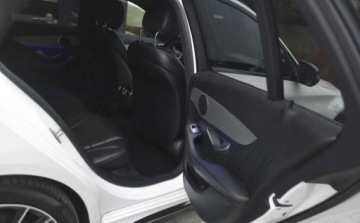 Mercedes Klasa C W205 Kombi 250 211KM 2017 Mercedes-Benz Klasa C Mercedes-Benz Klasa C 2.0 Benzyna 211KM, zdjęcie 21