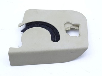 MERCEDES A-KLASA W169 OSŁONA ROLETY BAGAŻNIKA LEWA