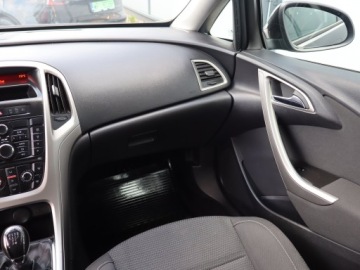 Opel Astra J Sports Tourer 1.6 Twinport ECOTEC 115KM 2011 Opel Astra 1.6 16V, Salon Polska, Serwis ASO, zdjęcie 7