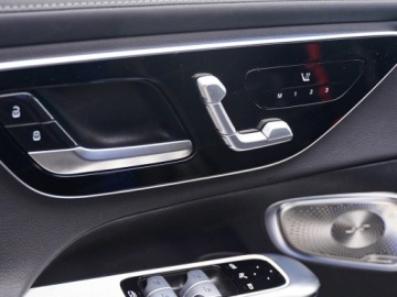 Mercedes GLC C254/X254 2025 MERCEDES-BENZ GLC 200 d 4-Matic AMG Line 2.0 (163KM) 2025, zdjęcie 13