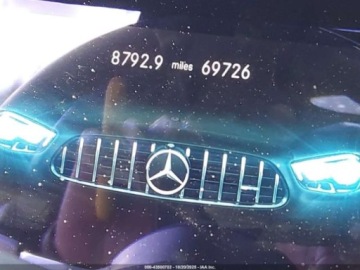 Mercedes Klasa E W213 2021 Mercedes-Benz Klasa E Amg 53 4Matic 2021 3.0 Benzyna 429KM, zdjęcie 11