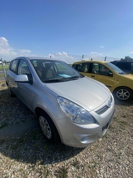 Hyundai i20 I Hatchback 5d 1.2 DOHC 78KM 2010 Hyundai I20 1.2 16V 2010R. SUPER STAN ORYGINALNY PRZEBIEG, zdjęcie 2