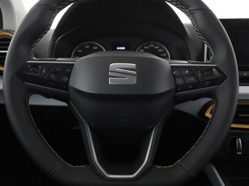 Seat Arona Crossover Facelifting 1.0 TSI 95KM 2022 Seat Arona LED multifunkcja klimatyzacja czujniki, zdjęcie 20