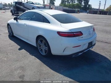 Mercedes Klasa E W213 2019 Mercedes-Benz Klasa E 2019 MERCEDES-BENZ E 450 3.0 Benzyna 362KM, zdjęcie 3