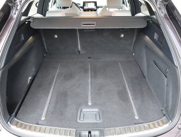 Toyota Corolla XII 2019 Toyota Corolla 2.0 Hybrid, Salon Polska, zdjęcie 13