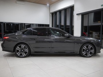BMW Seria 7 G70 Sedan 3.0 40d 299KM 2026 BMW Seria 7 740d xDrive Sport Sedan 3.0 (299KM) 2026, zdjęcie 1