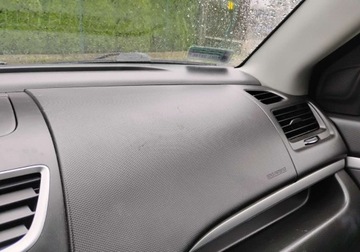 Suzuki Swift V Hatchback 5d 1.2 VVT 94KM 2011 Suzuki Swift I rej 2015r, 1.2 Benzyna. Uszkodzony tyl i lekko prawy przod., zdjęcie 14