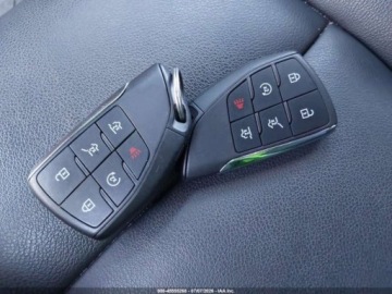 Chevrolet Suburban GMT900 2024 Chevrolet Suburban 4wd Z71 2024 5.3 Benzyna 355KM, zdjęcie 12
